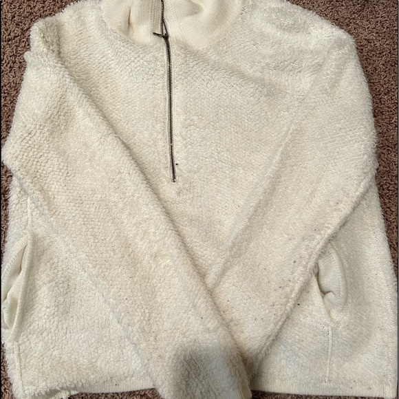 White soft quarter zip - Picture 2 of 2